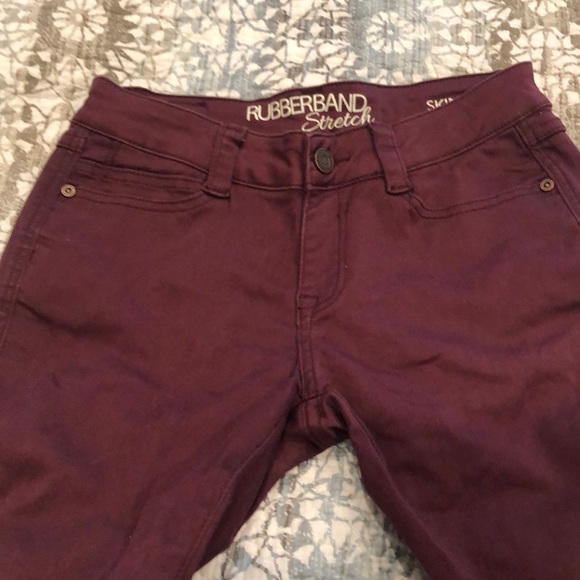*Like New* Burgundy Skinny Jeans - Picture 2 of 3